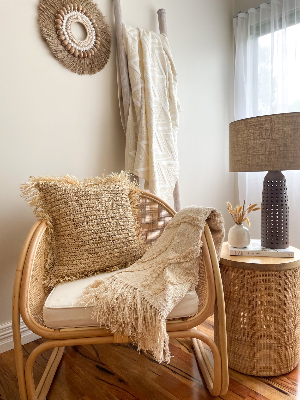 Halo Rattan Table