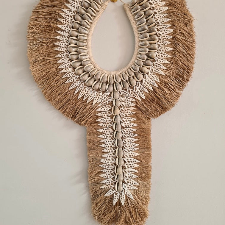 Wall Decor | Lombok natural grass and seashell |