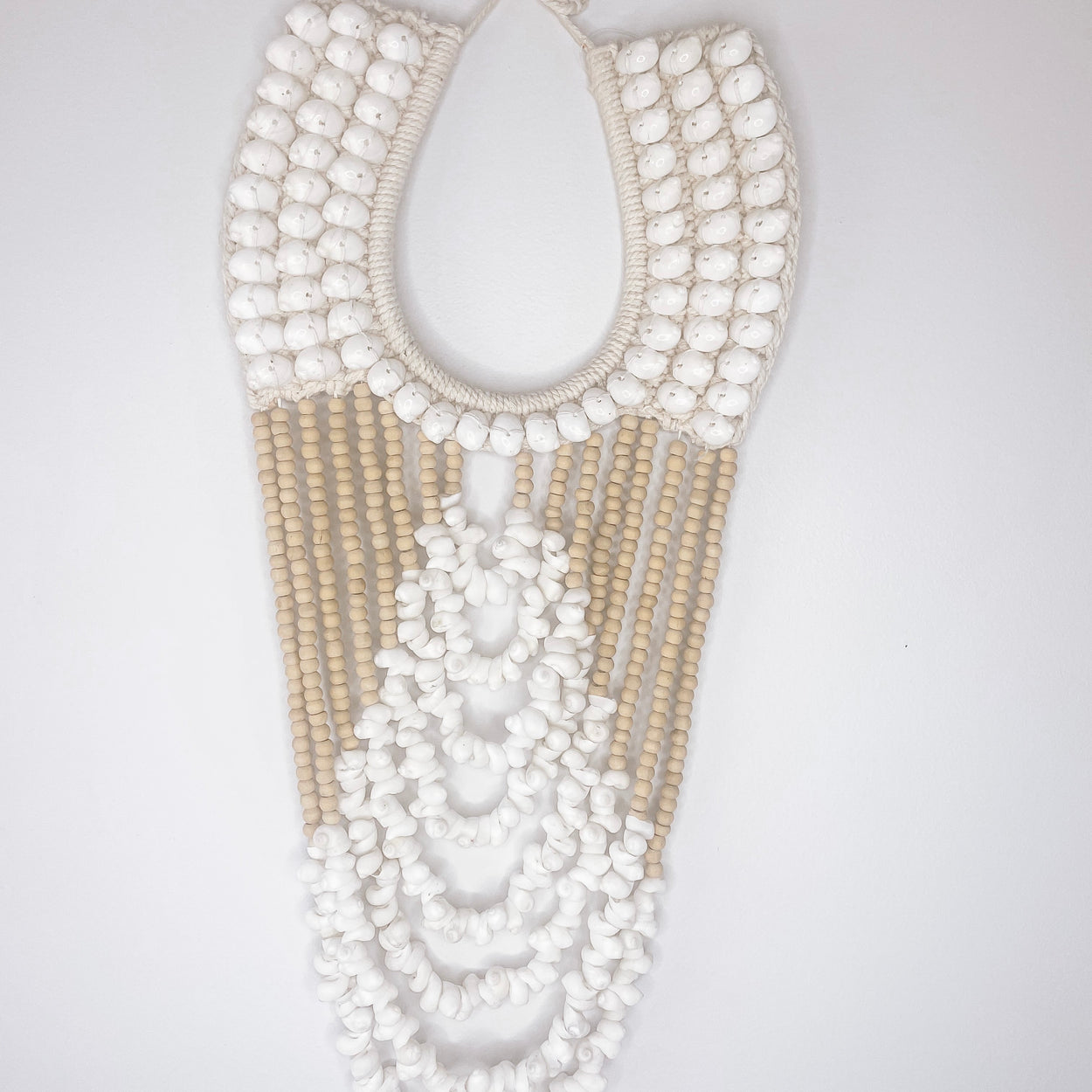 Wall Decor | Lombok shell and bead