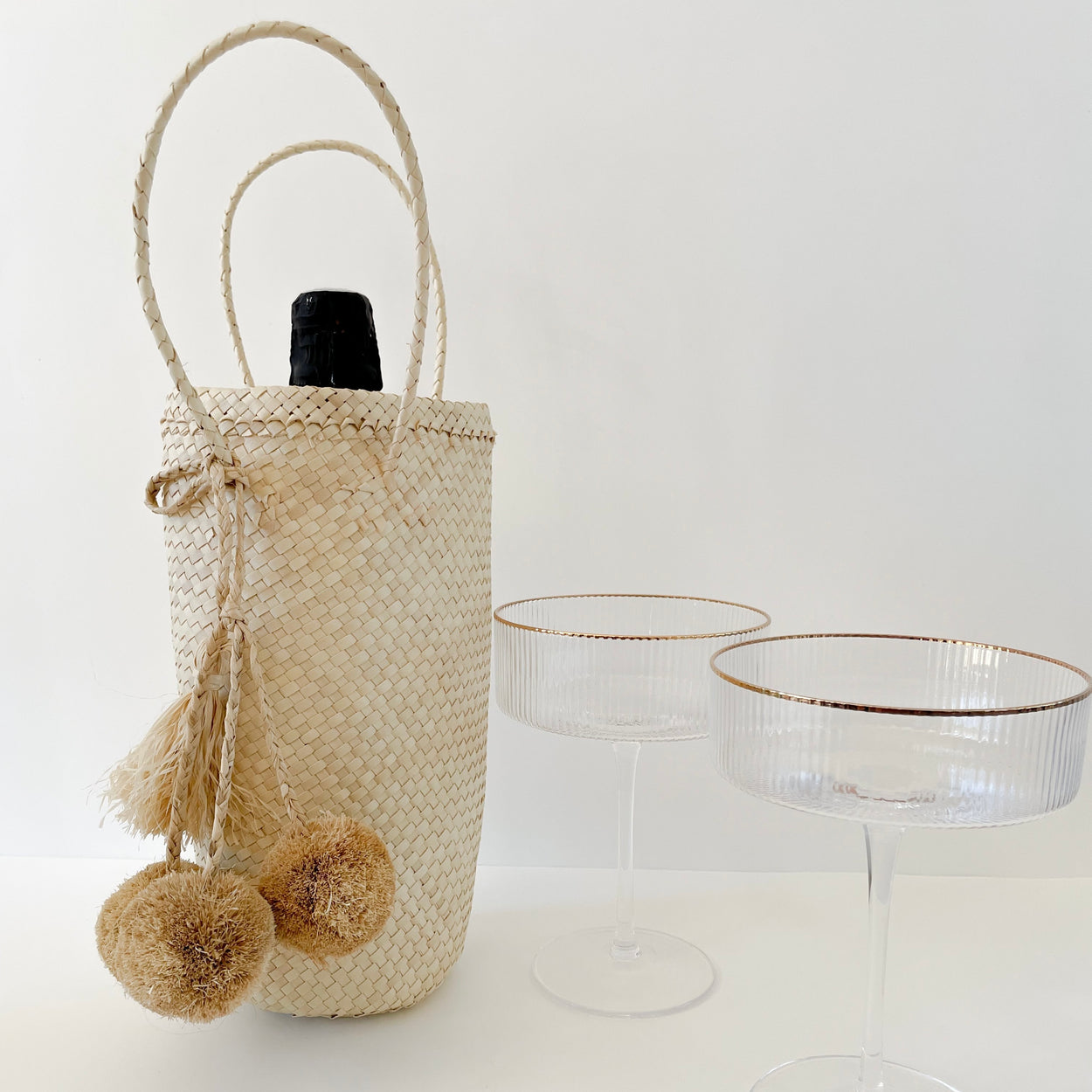 Raffia Pom-Poms