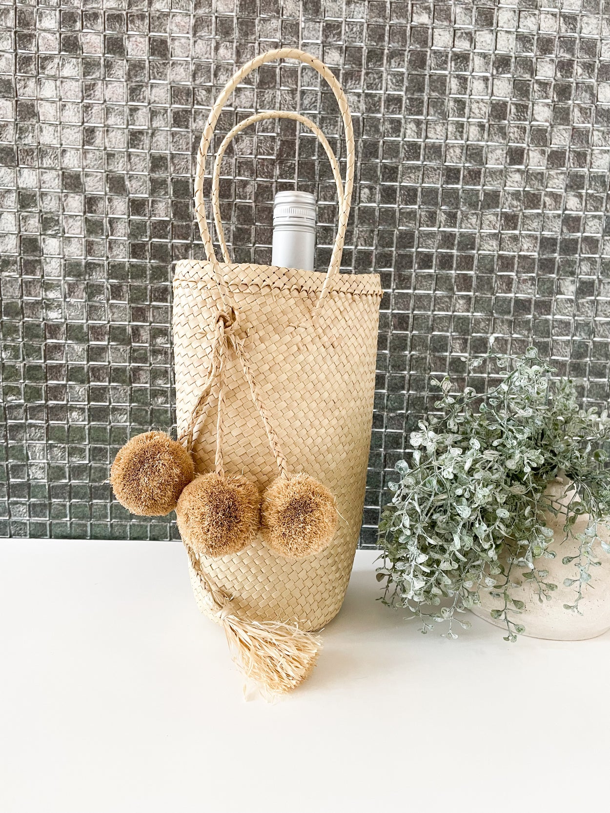 Raffia Pom-Poms