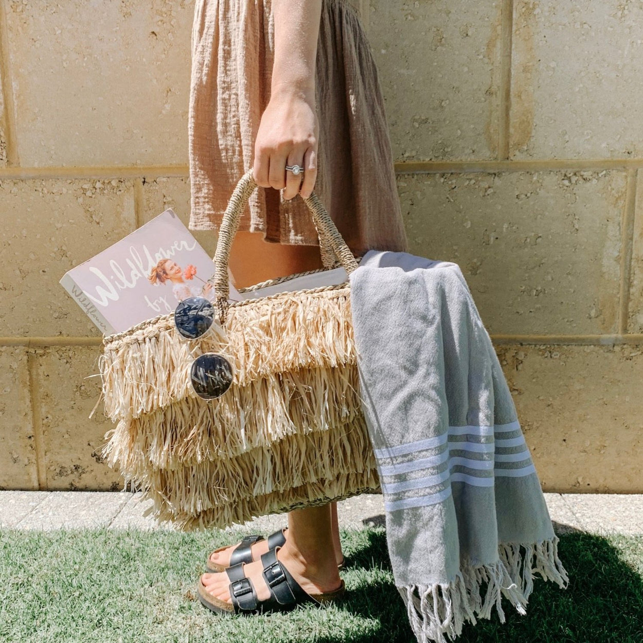 Goldie Raffia Basket