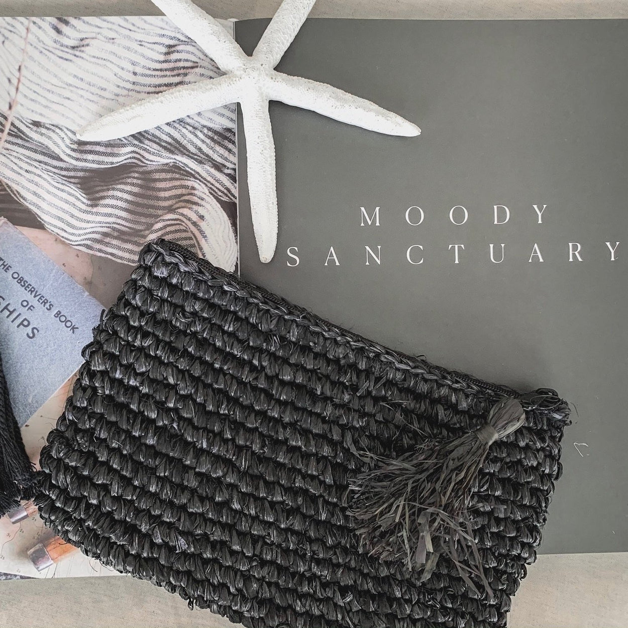 Raffia Pouch