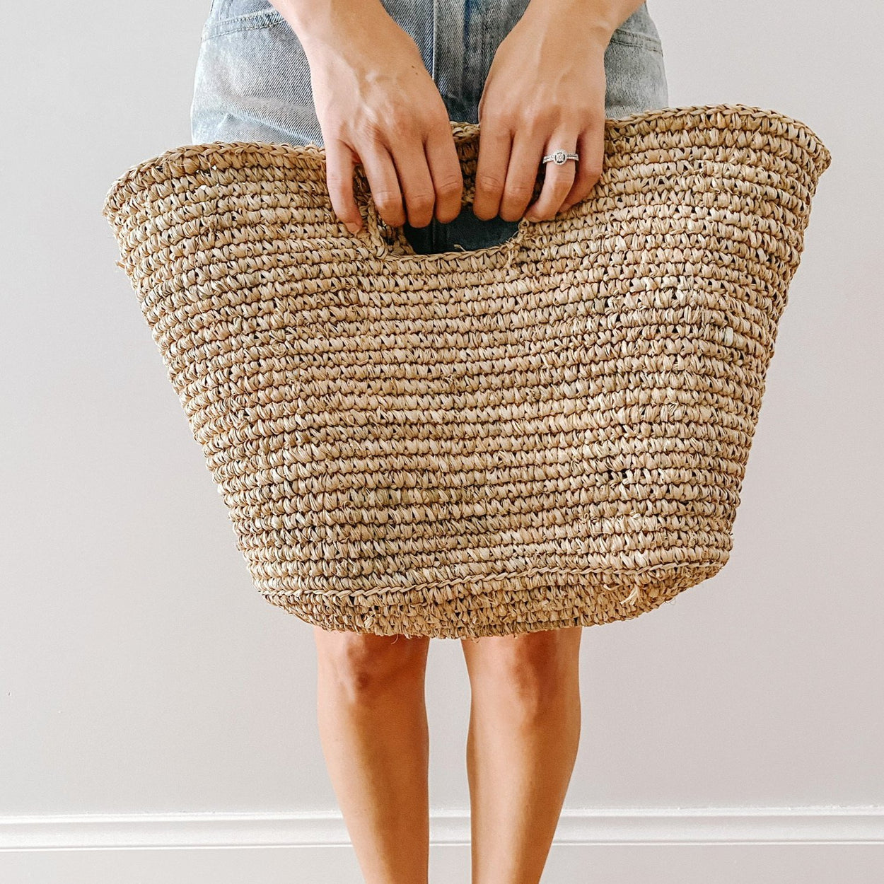 Banks Raffia Bag