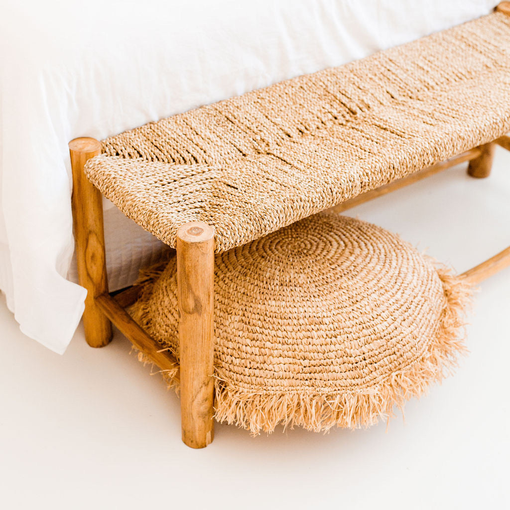 Raffia round cushion