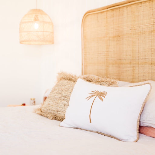 Single Palm Cushion with Border