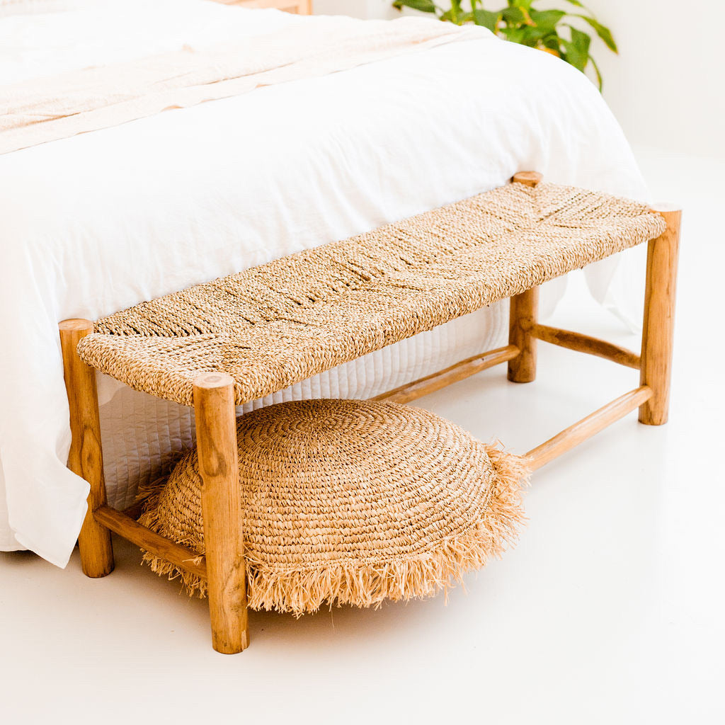Raffia round cushion