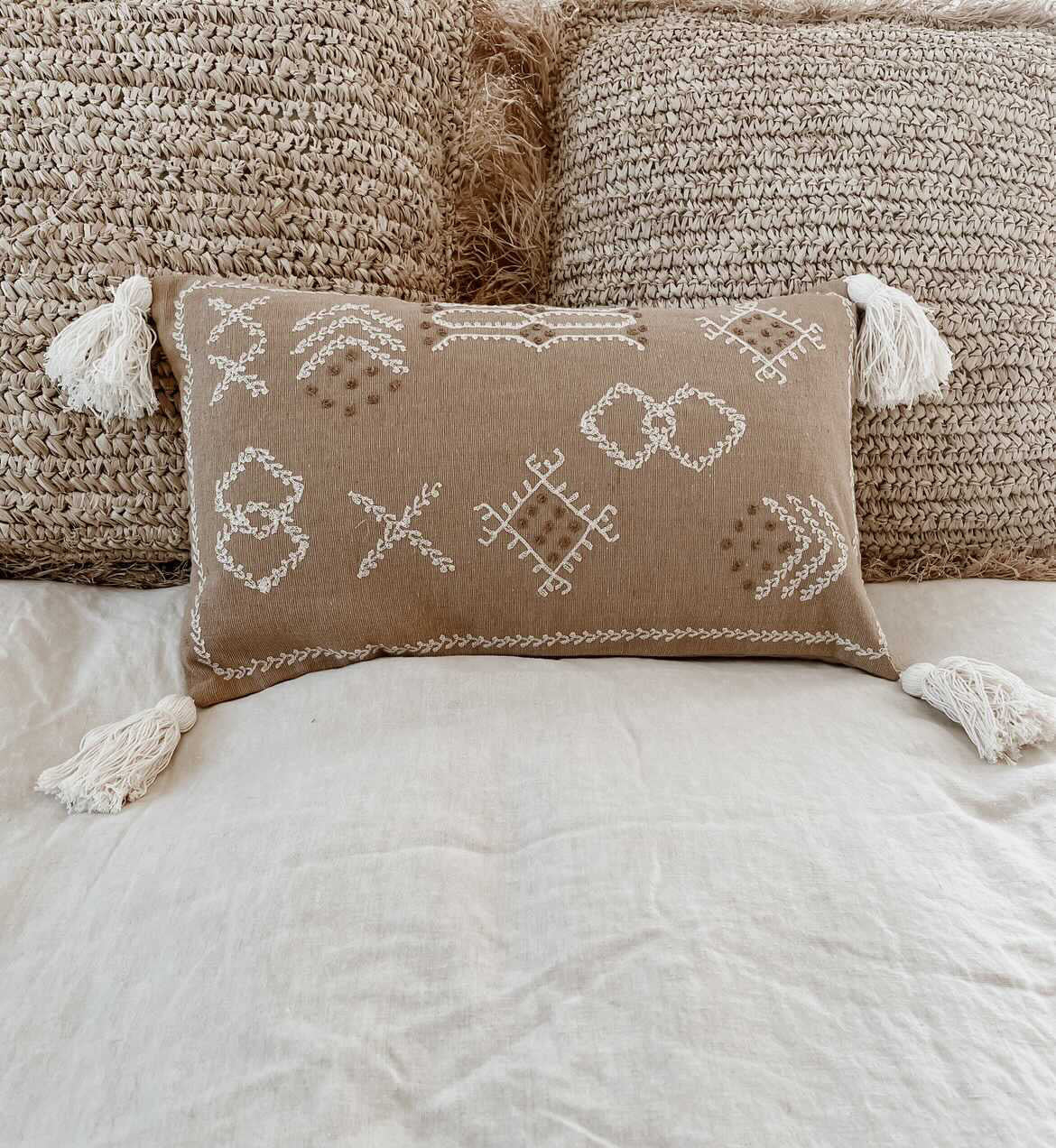 Quinn cushion