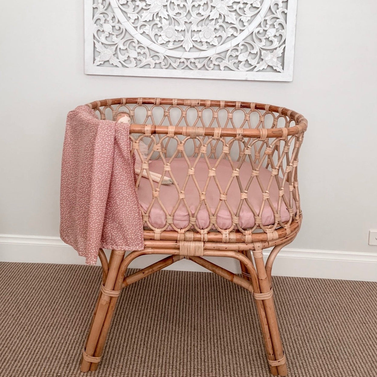 Santi Bassinet