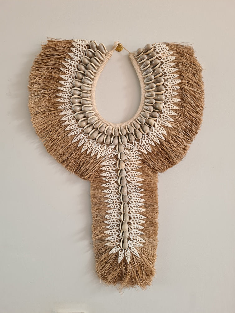 Wall Decor | Lombok natural grass and seashell |
