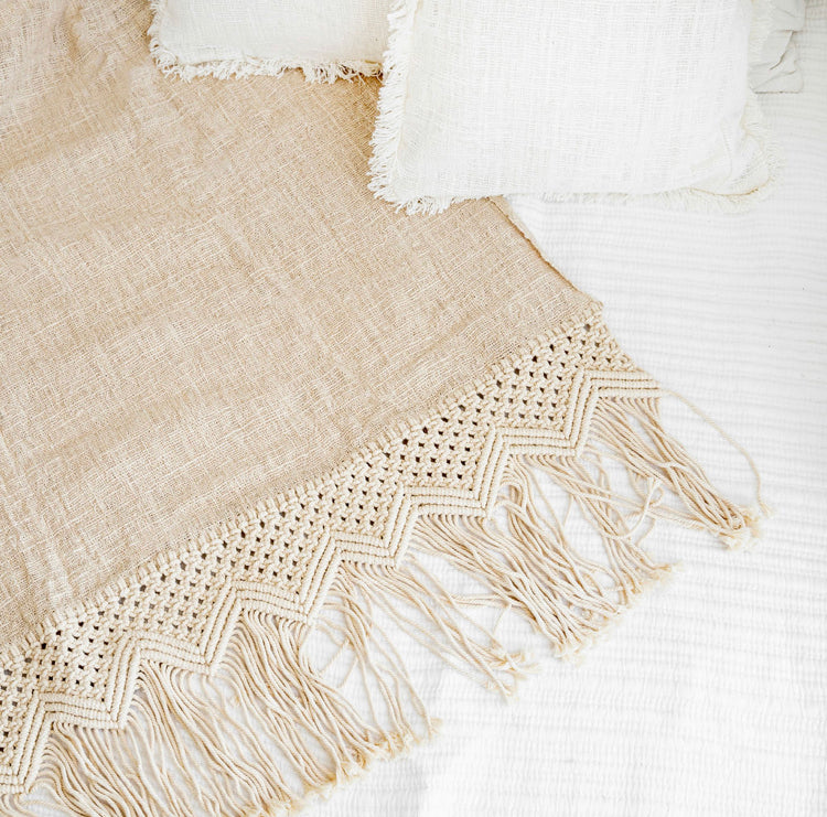 Nellie throw