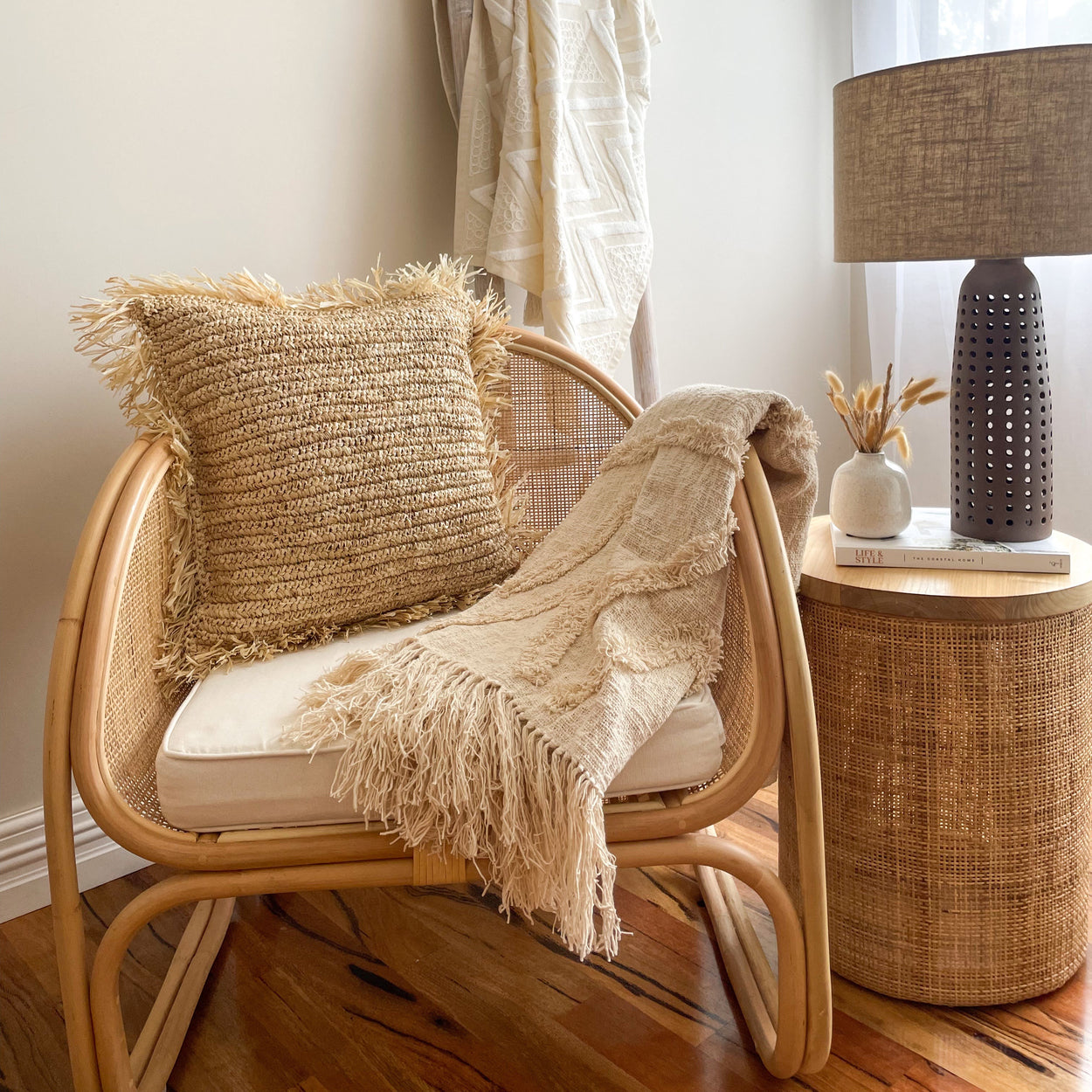 Halo Rattan Table