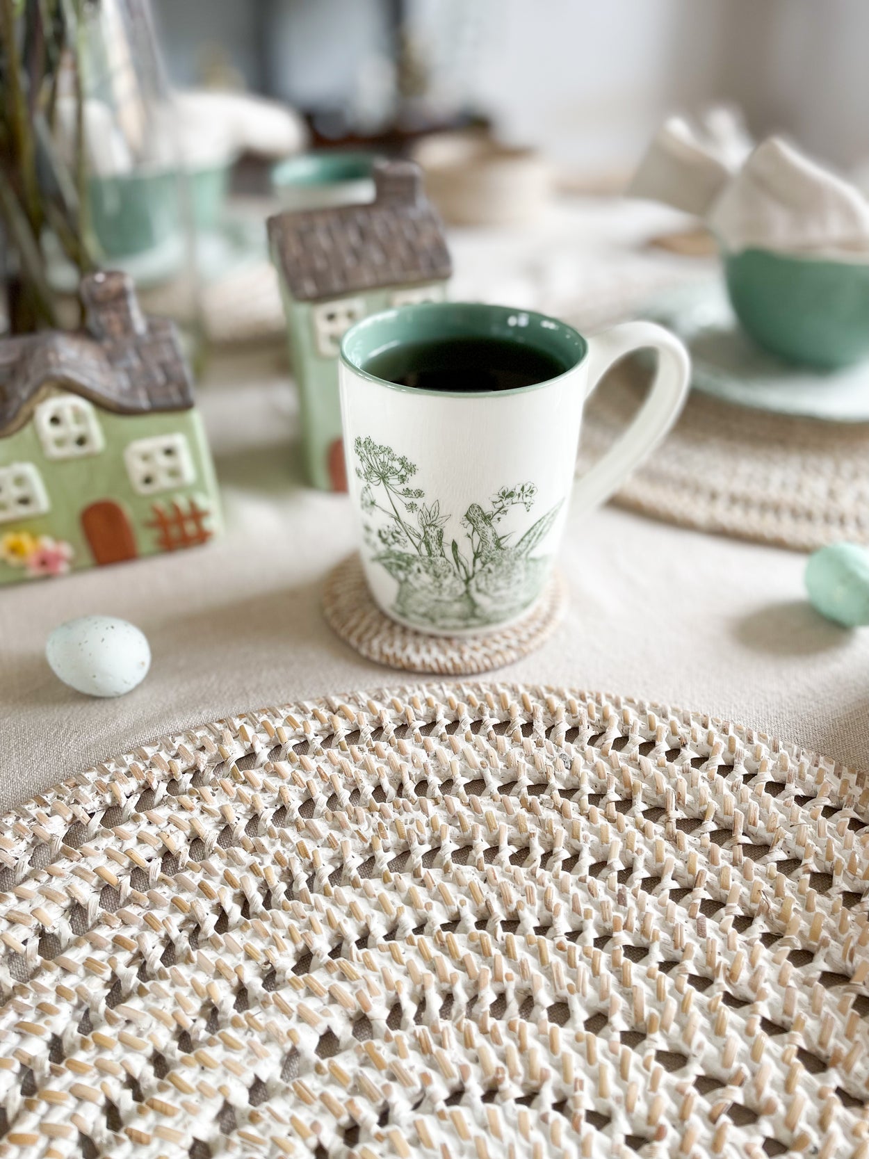 Whitewash rattan coaster set