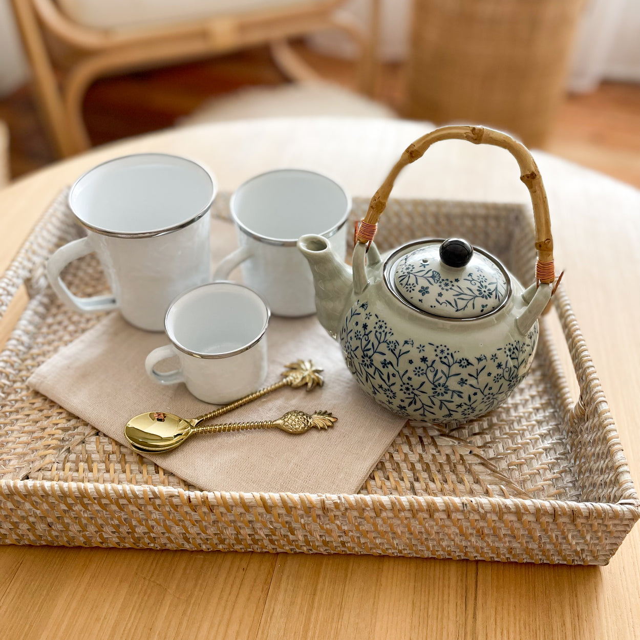 Whitewash Tray