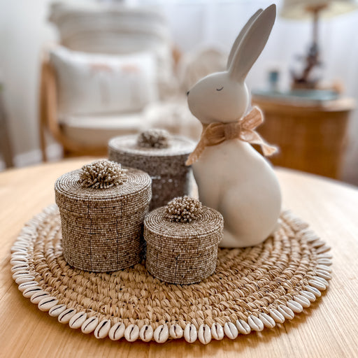 Cowrie Shell Raffia Placemat